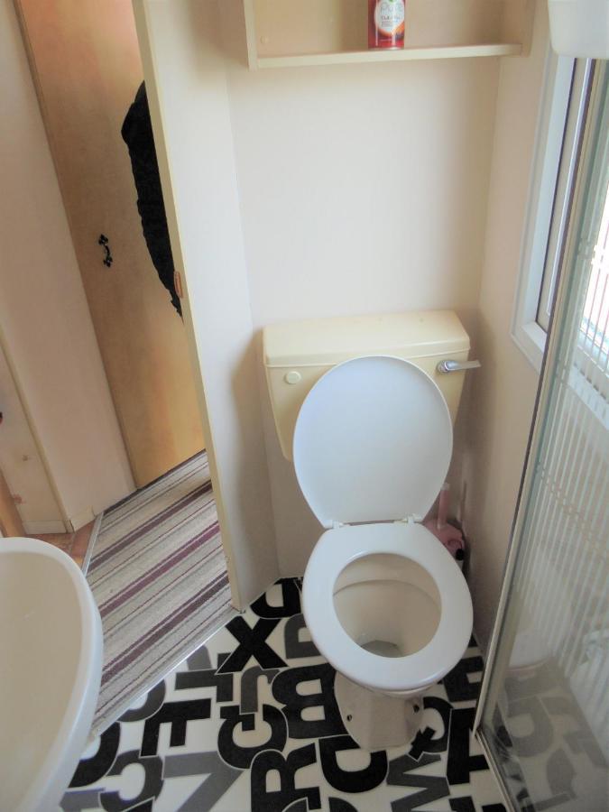 Golden Sands: Mirage Iiii:- 6 Berth, Access To The Beach インゴールドメルズ エクステリア 写真